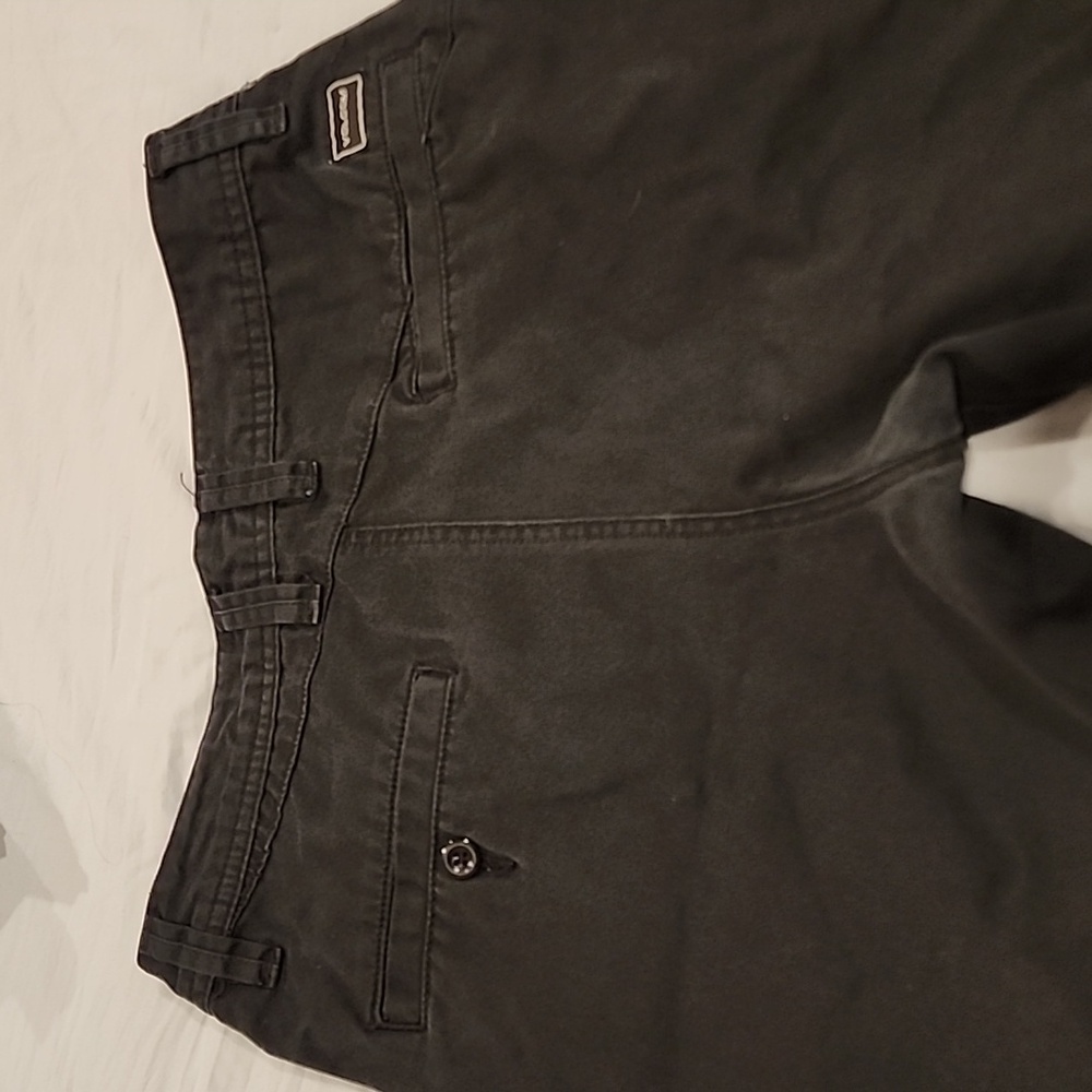 Volcom shorts 29. Pre-owned